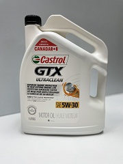 Castrol GTX Ultraclean 5W30 Engine Oil by CASTROL 01